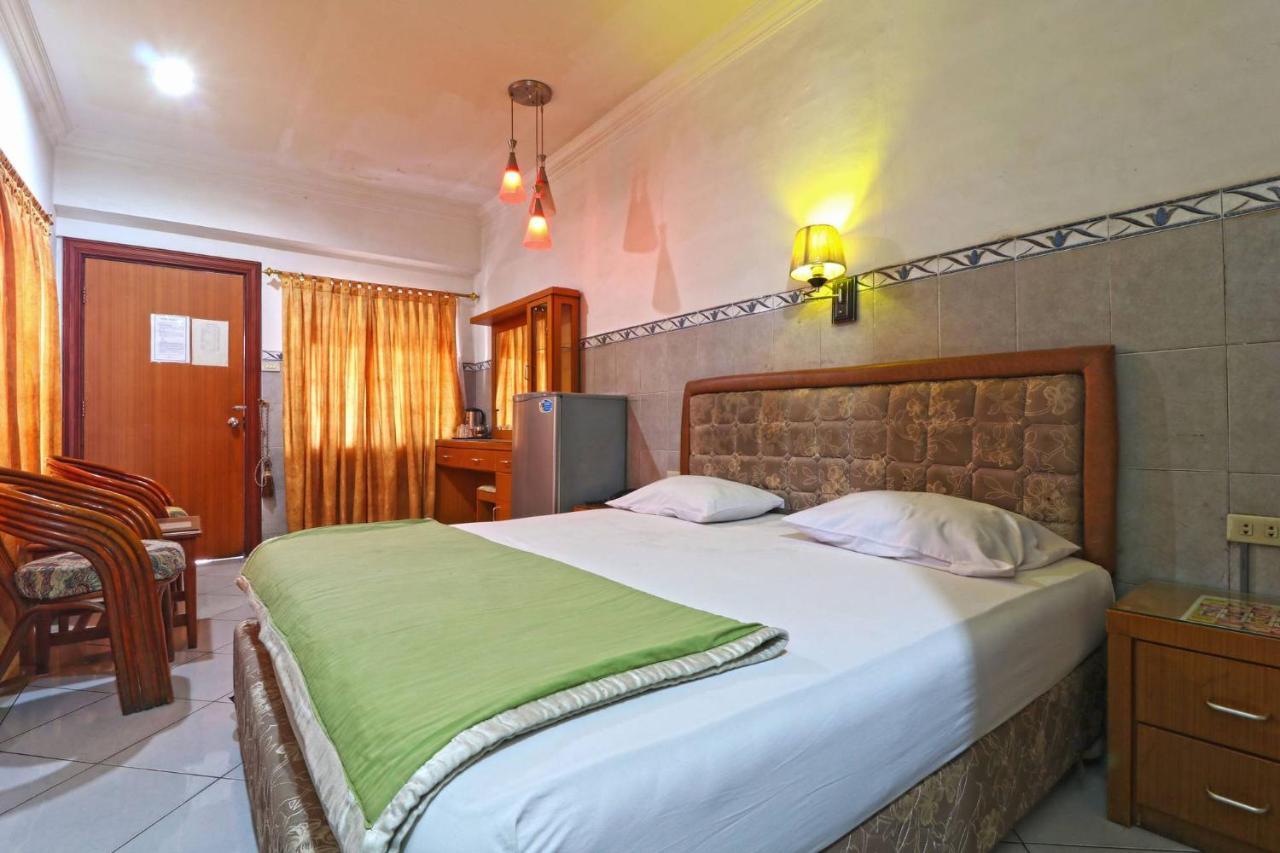 Hotel Melati Медан Екстериор снимка