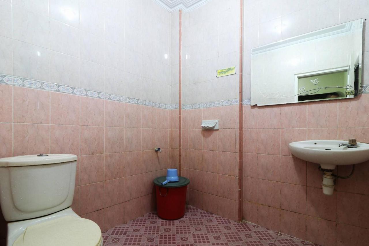 Hotel Melati Медан Екстериор снимка