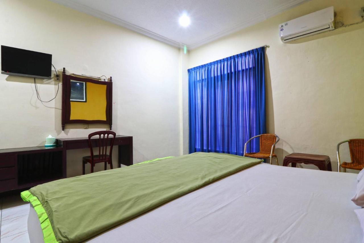 Hotel Melati Медан Екстериор снимка