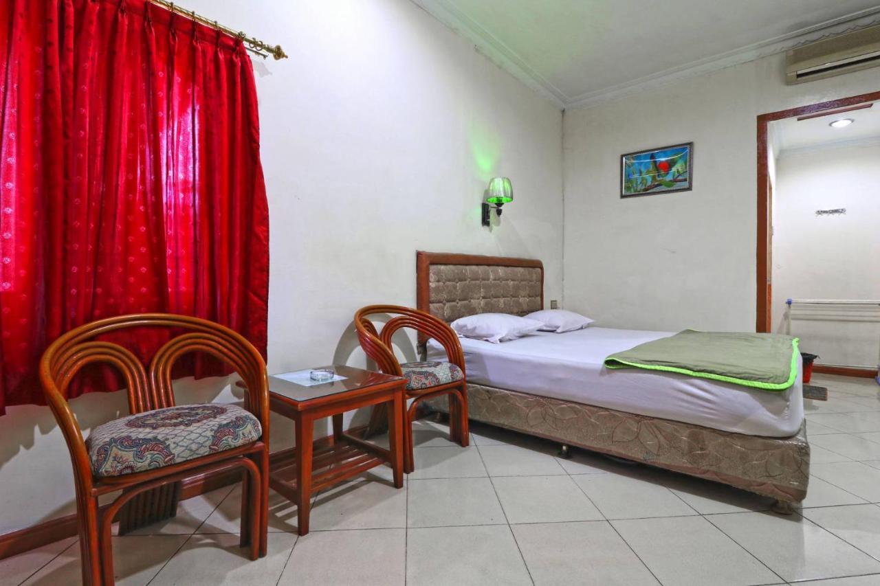Hotel Melati Медан Екстериор снимка