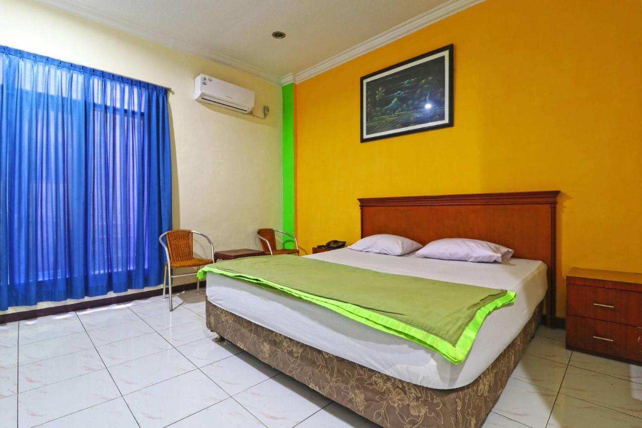 Hotel Melati Медан Екстериор снимка