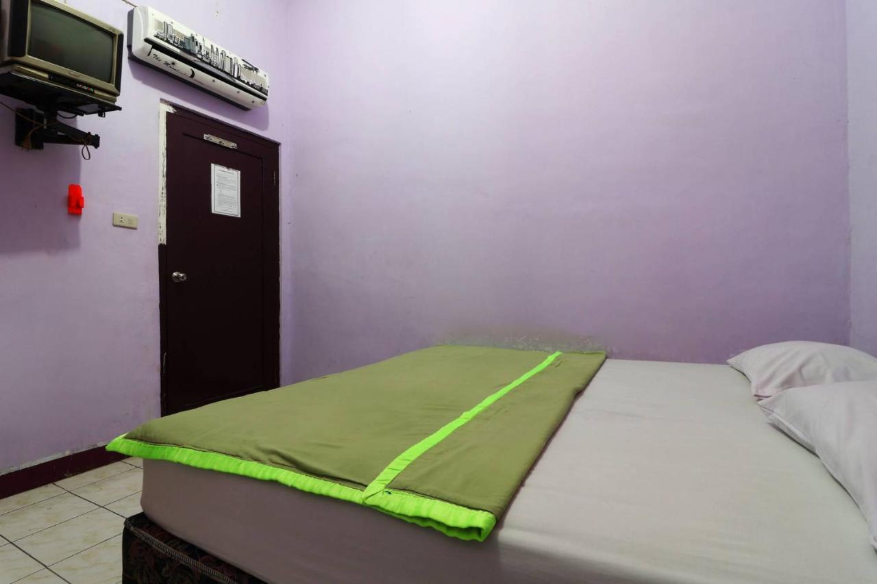 Hotel Melati Медан Екстериор снимка