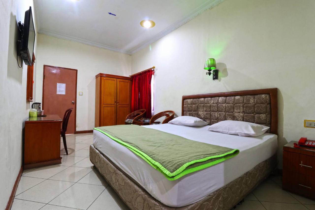 Hotel Melati Медан Екстериор снимка